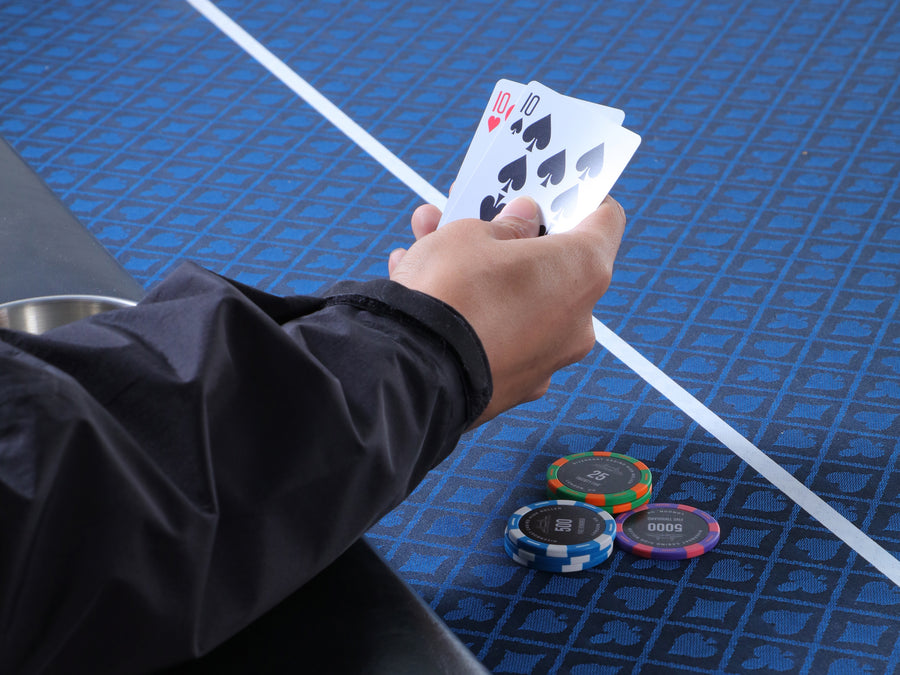 Riverboat Dealer P9 Turnier-Pokertisch in Suited Speed Cloth (213 x 112cm)